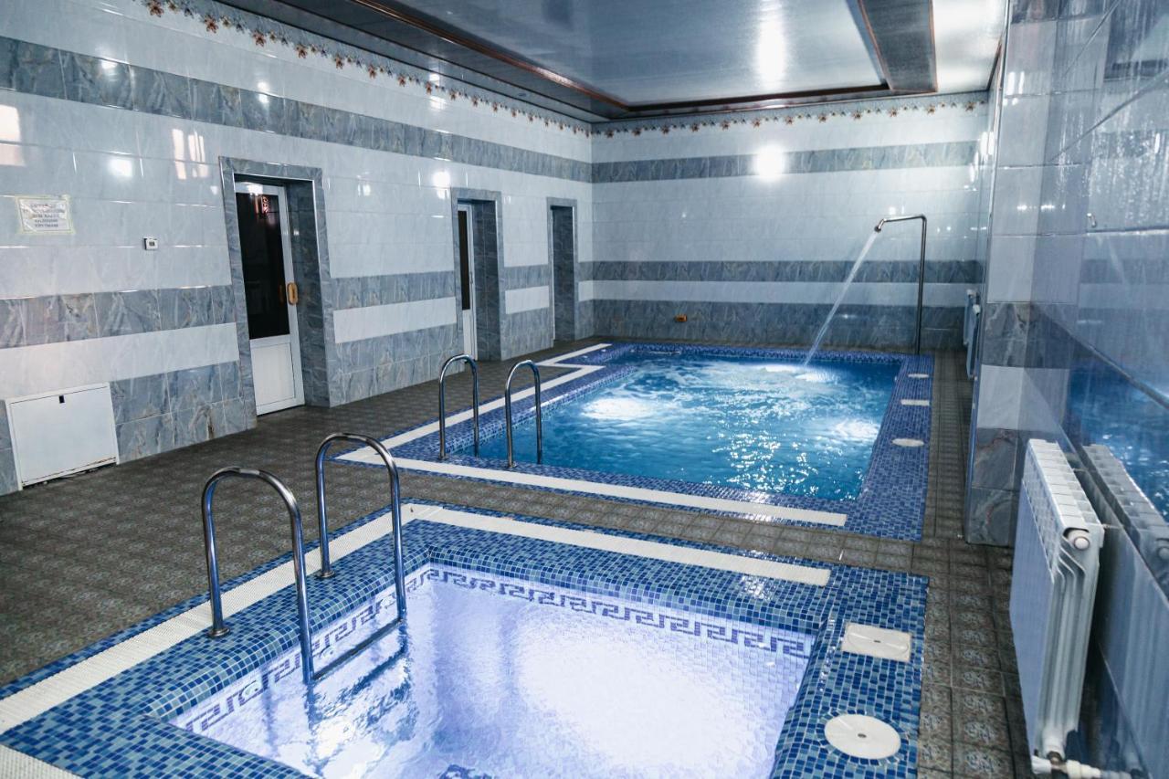 Buyuk Ipak Yo'Li Hotel Namangan Bagian luar foto