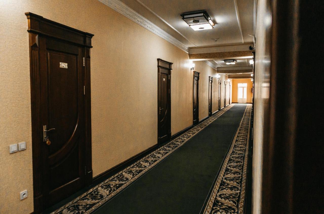 Buyuk Ipak Yo'Li Hotel Namangan Bagian luar foto