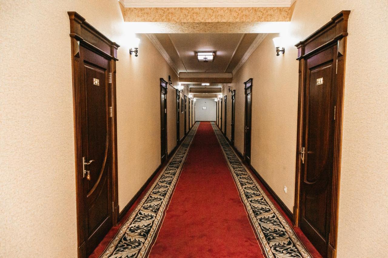 Buyuk Ipak Yo'Li Hotel Namangan Bagian luar foto