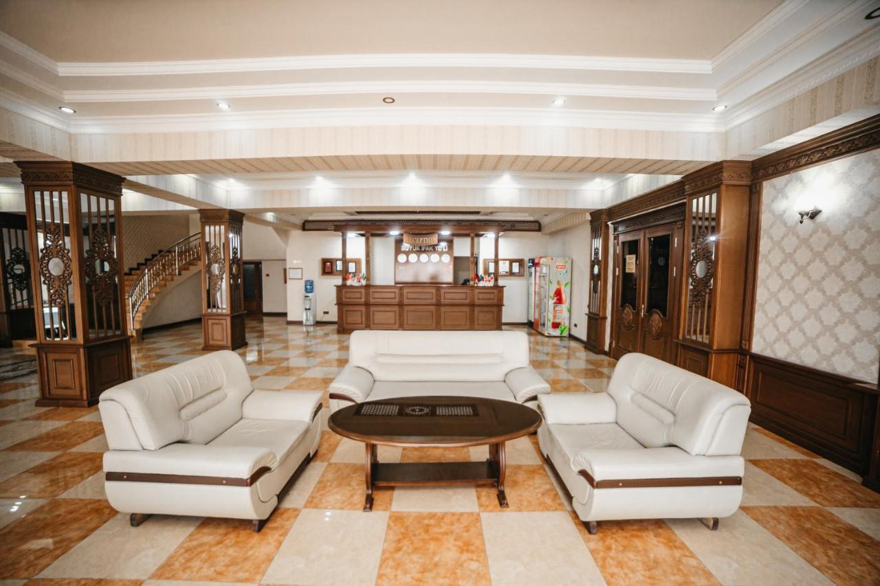 Buyuk Ipak Yo'Li Hotel Namangan Bagian luar foto