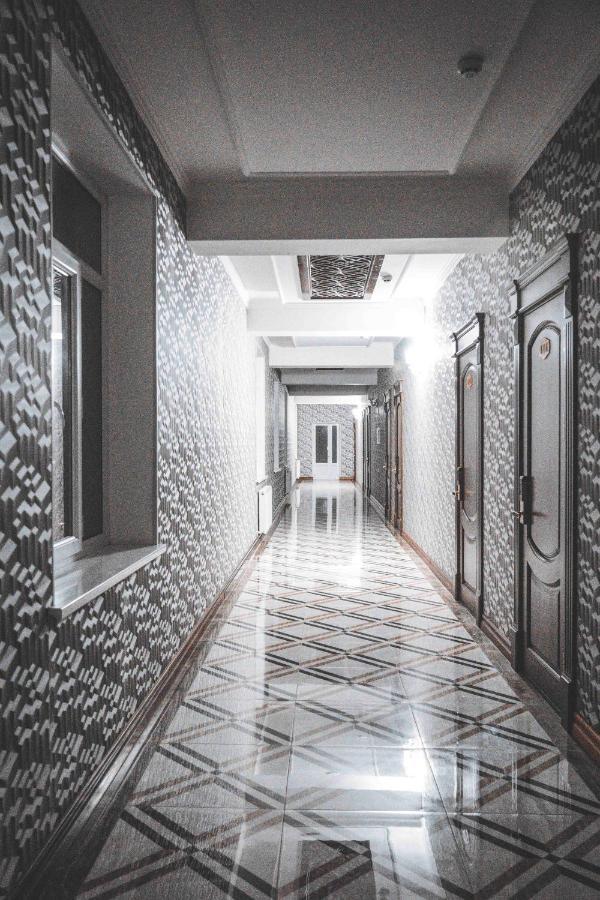 Buyuk Ipak Yo'Li Hotel Namangan Bagian luar foto
