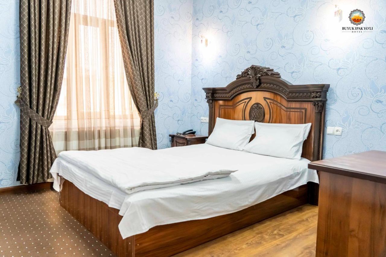Buyuk Ipak Yo'Li Hotel Namangan Bagian luar foto
