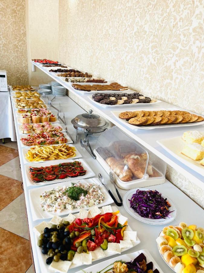 Buyuk Ipak Yo'Li Hotel Namangan Bagian luar foto