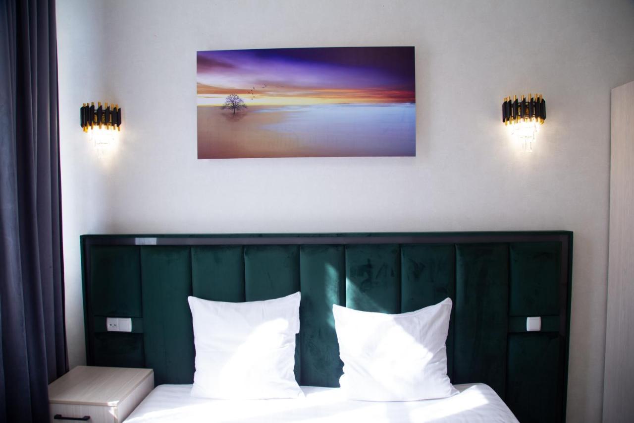 Buyuk Ipak Yo'Li Hotel Namangan Bagian luar foto